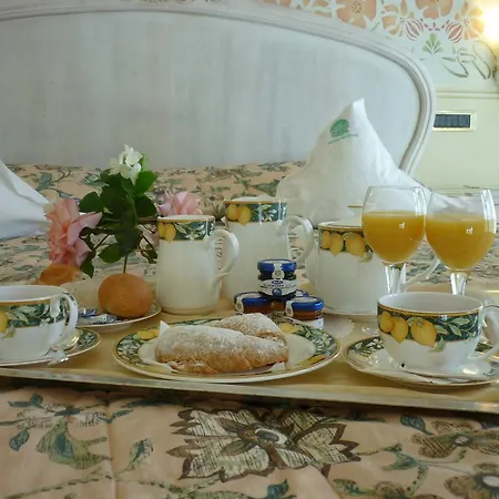 Отель Nettuno