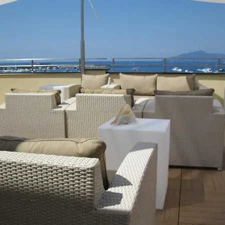 Ξενοδοχείο Nettuno 4*