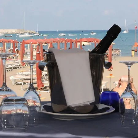 Nettuno Hotel Sestri Levante